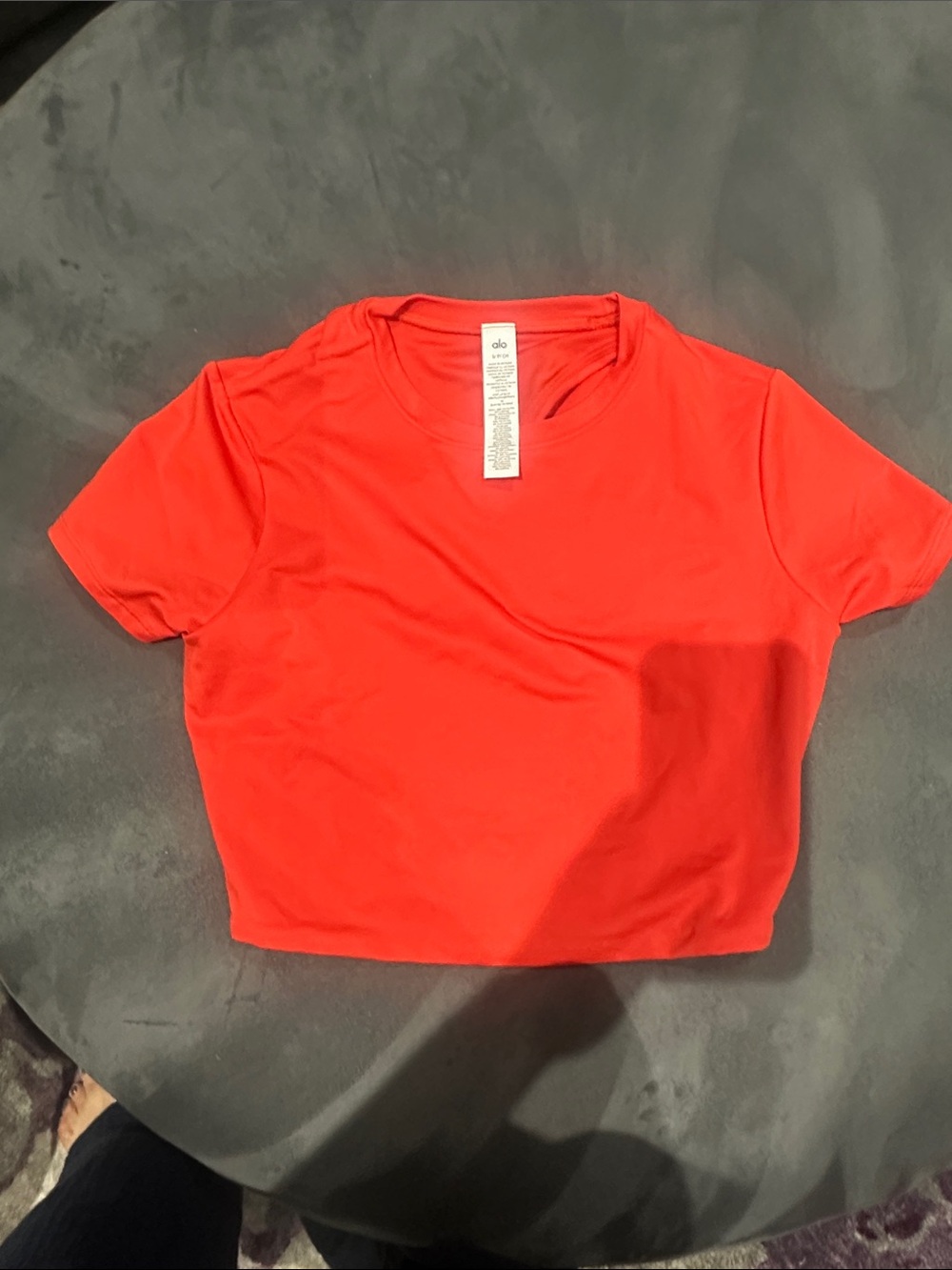 ALO Yoga Bright Red Cropped Crew Top